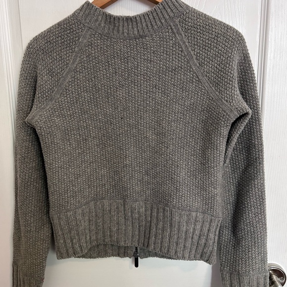 Women’s Armani Exchange zip up sweaters - Picture 4 of 4